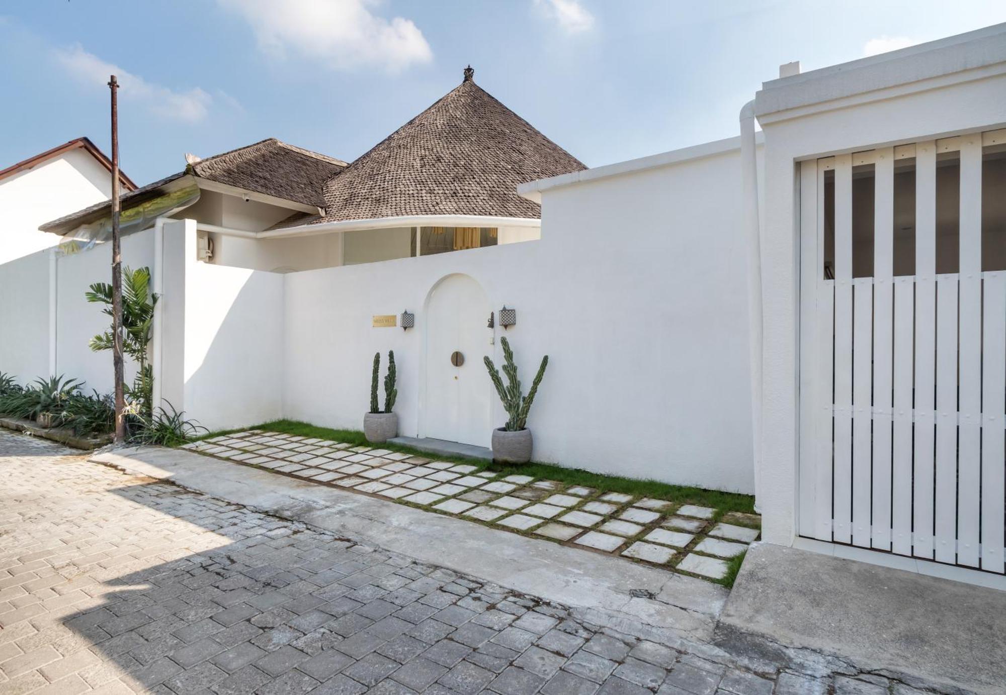 Villa Weiss Berawa Canggu  Bagian luar foto
